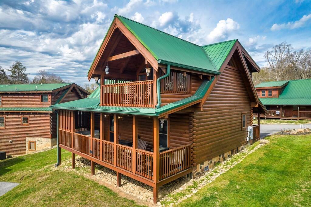 Groot'S Place - 5 Min To Main Parkway!! Pigeon Forge Luaran gambar