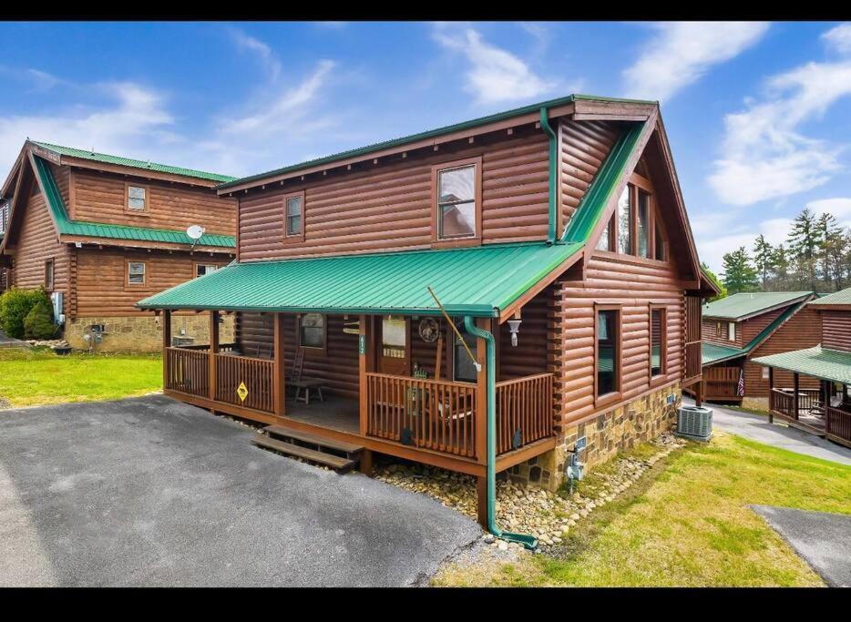 Groot'S Place - 5 Min To Main Parkway!! Pigeon Forge Luaran gambar