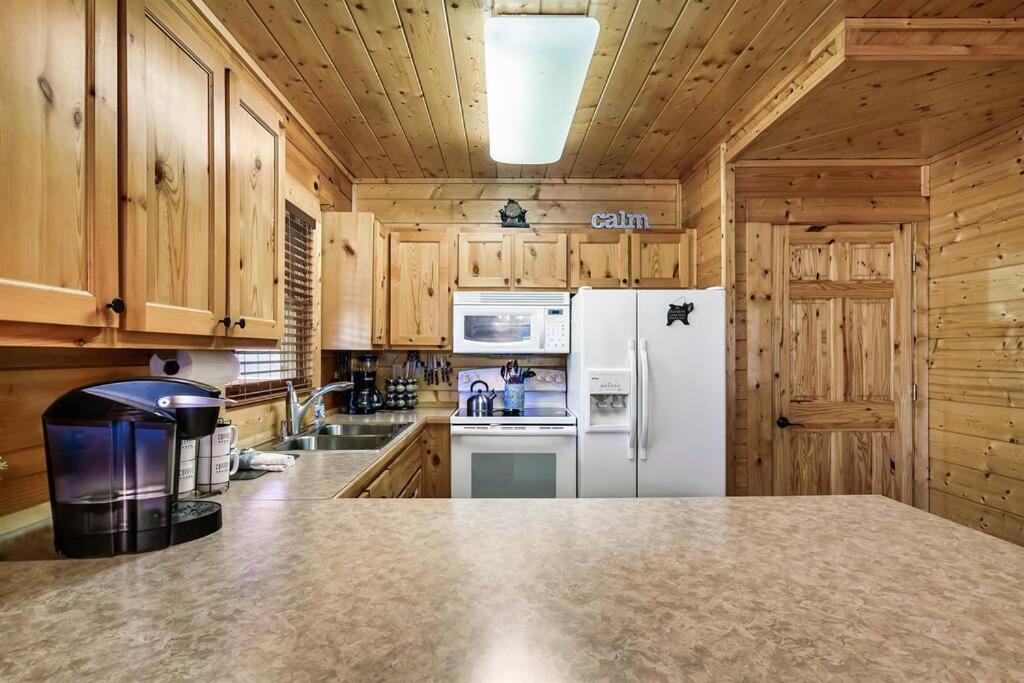 Groot'S Place - 5 Min To Main Parkway!! Pigeon Forge Luaran gambar